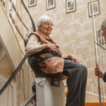 Unser Plattformlift gibt Ihnen Ihre Unabhängigkeit zurück